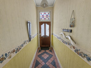 Photo 10- click for photo gallery